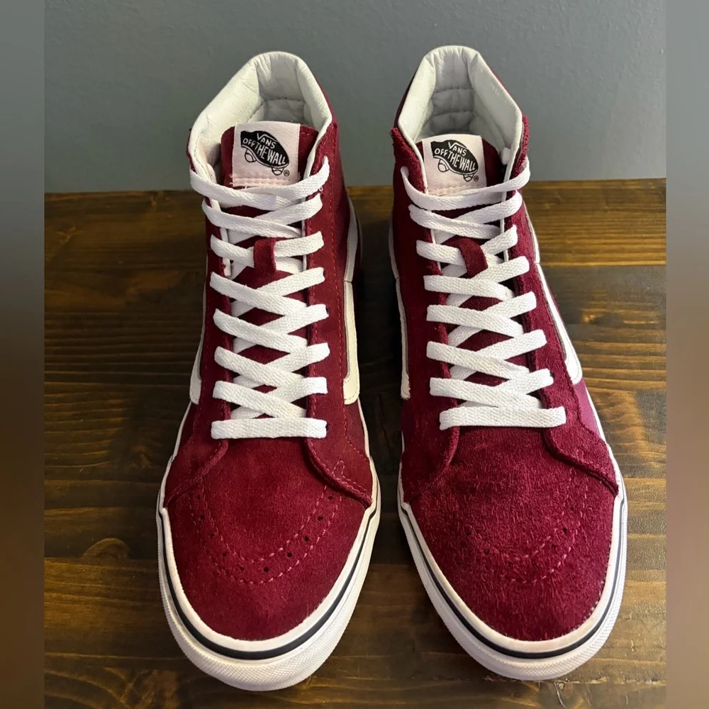 Vans SK8-HI Men's High-Top Sneakers - Burgundy and White Men’s 8.5 Women’s 10